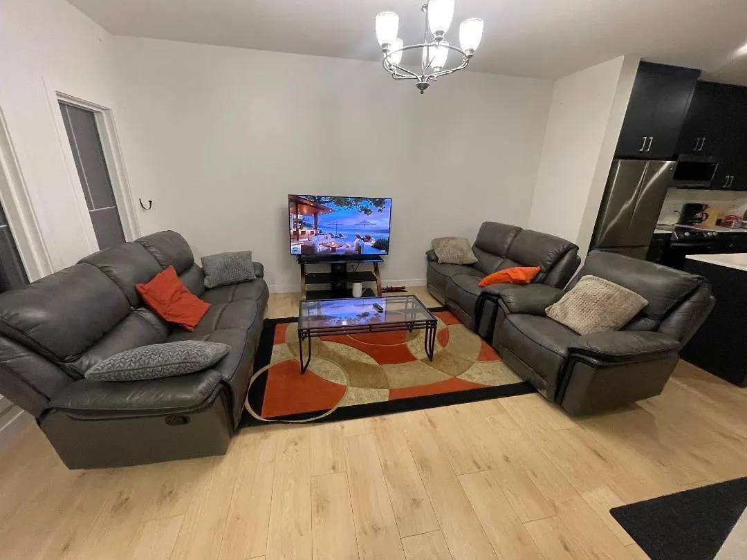 Bedroom In Upland A Edmonton
